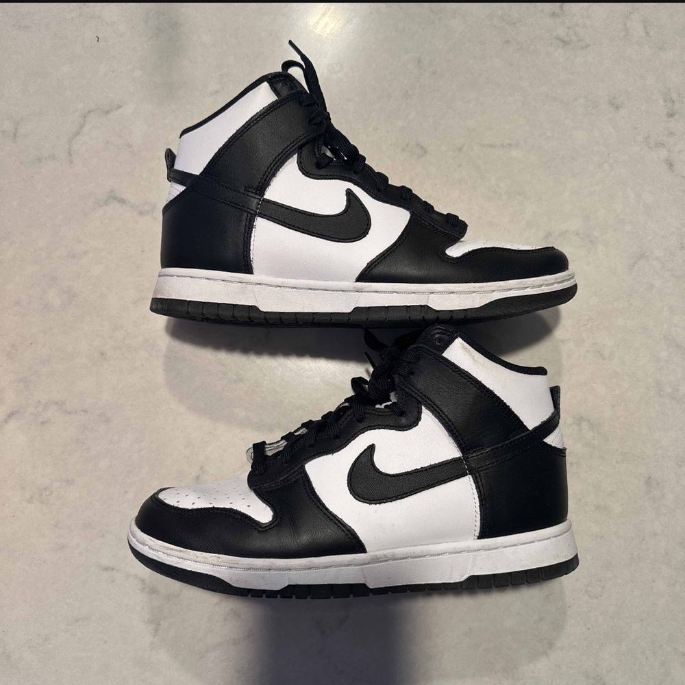 Nike Dunk High Black White